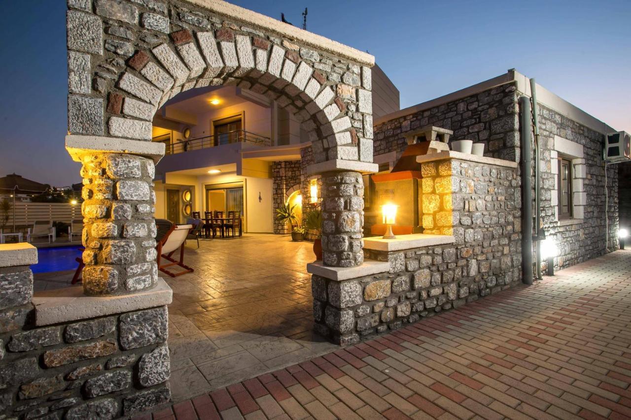 Des & Coo Luxury Villa With Private Pool Faliraki Eksteriør billede
